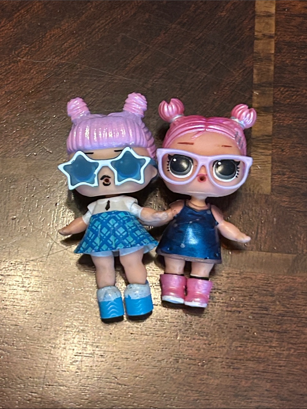 L.O.L. Surprise! Pink-Haired Duo with Blue Outfits and Sunglasses